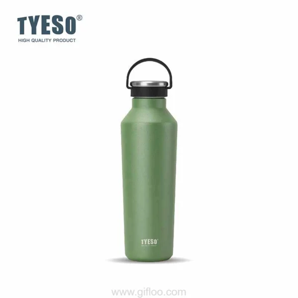 Vacuum Insulated Sports Bottle with Soft Silicone Handle 750 ML 01-01002